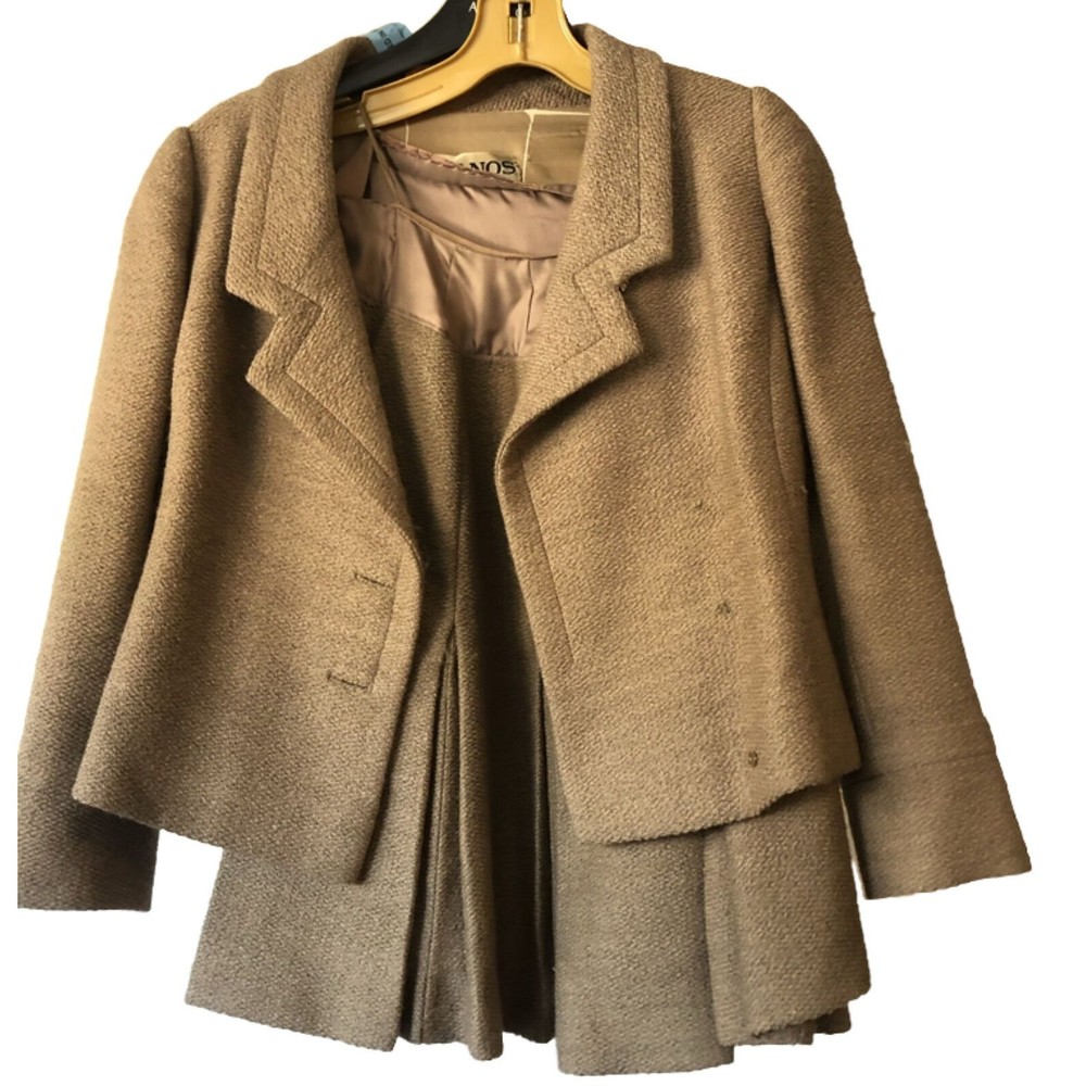 Vintage James Galanos For Amelia Gray Beverly Hills Skirt Suit